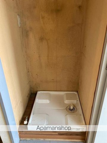 アパルトマン成合の内装写真