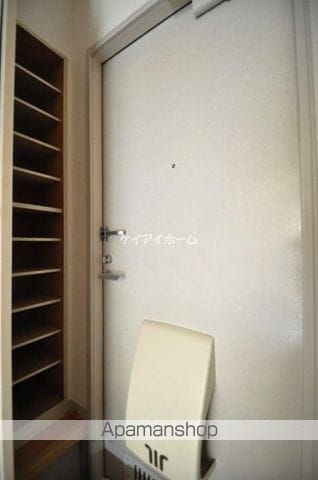 レジデ・アイ B棟の内装写真