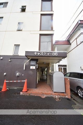 キャスティ86の玄関写真