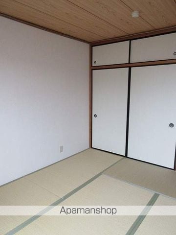 カルフール則武の内装写真