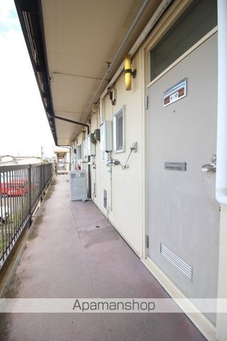 清水コーポAの玄関写真
