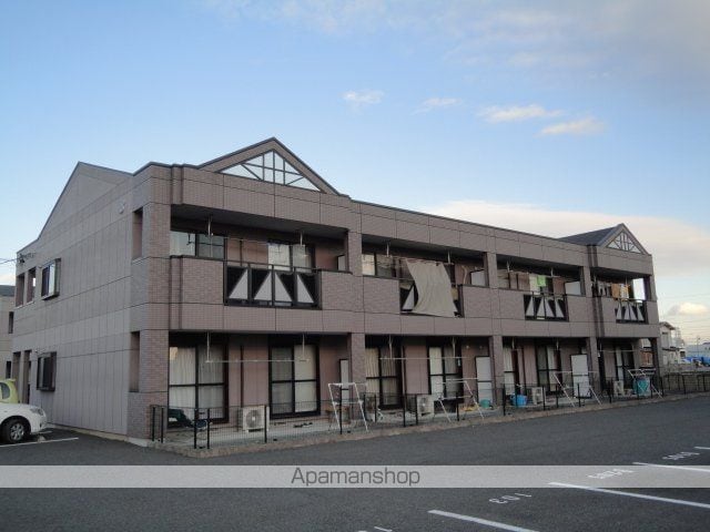 ツインズ アソシア B棟の外観写真