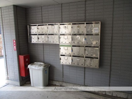 神奈川県横浜市鶴見区馬場３丁目[1R/16m2]の共用部5