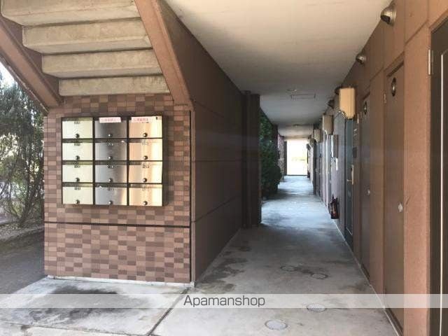 CONVIVEREの玄関写真