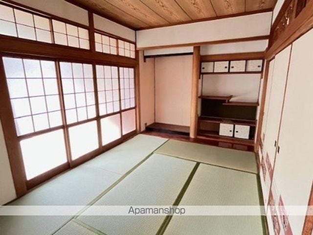 筑肥線 大入駅 徒歩8分 2階建 築44年の内装写真