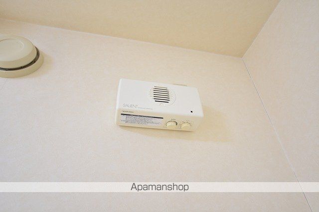 ルミエール栄町南の内装写真