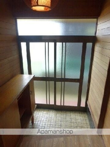常磐線 佐和駅 徒歩25分 2階建 築47年の内装写真
