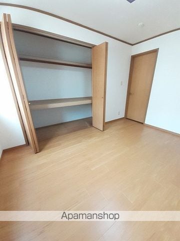 ニュークレストール舞の内装写真