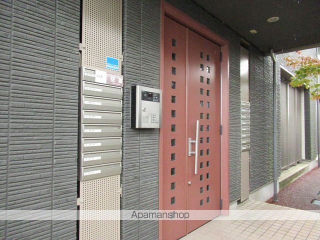 メゾンマスト盛南IIの玄関写真