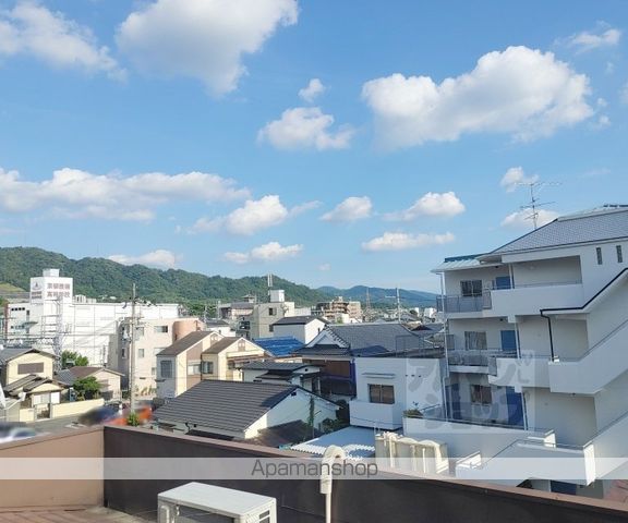 メゾンキクの内装写真