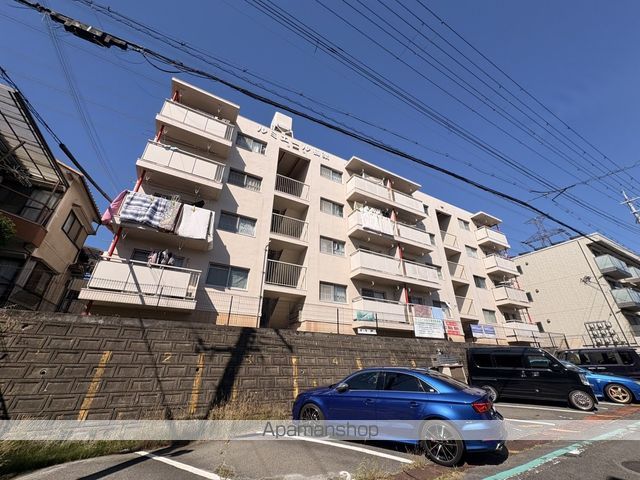 ルミエール楠葉の外観写真