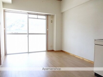 山崎ハイツ[2DK/47.5m2]のリビング・居間