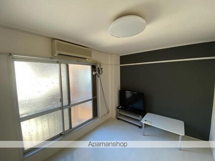 グリーンヒルズ宮脇[1DK/18m2]のリビング・居間