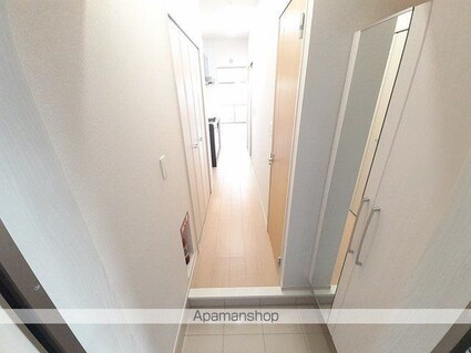 ＫｏーＫｉ　おもろ[1K/27.41m2]の玄関