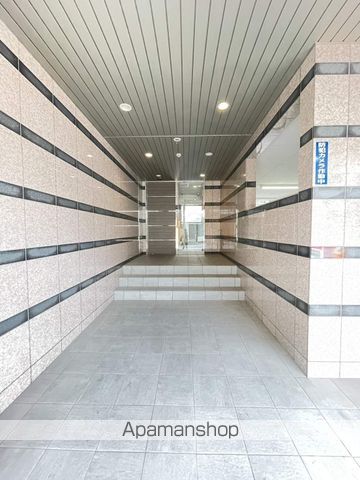 スキポール駅元町の玄関写真