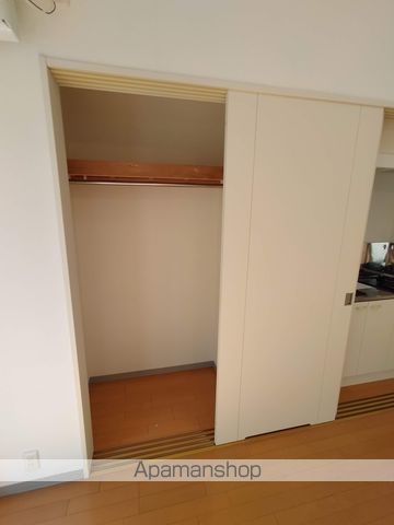 ドゥーエESAKAIの内装写真