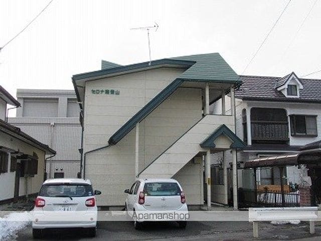 セロナ南青山の外観写真