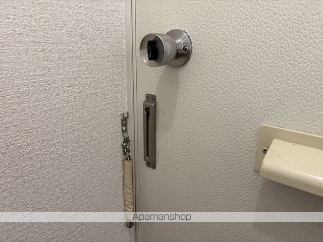 ロイヤルハウス富丘Cの内装写真