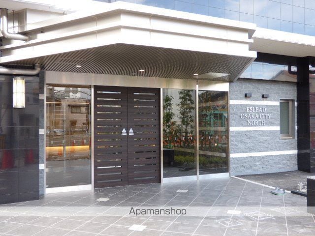 ESLEAD OSAKA シティノースの玄関写真