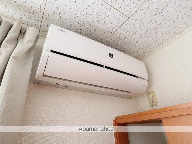 レオパレスWESTCOURTIの内装写真