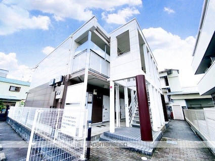 レオパレス富士見台[1K/22.35m2]の外観