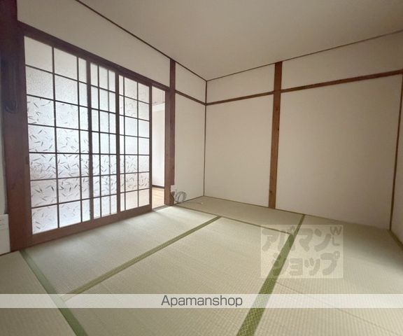 花園土堂町貸家の内装写真