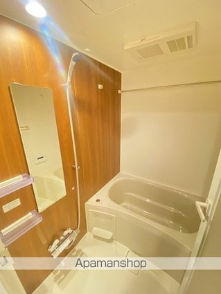 アトリオフラッツ三軒茶屋Ｎｏｒｔｈ[2LDK/40.01m2]のバス