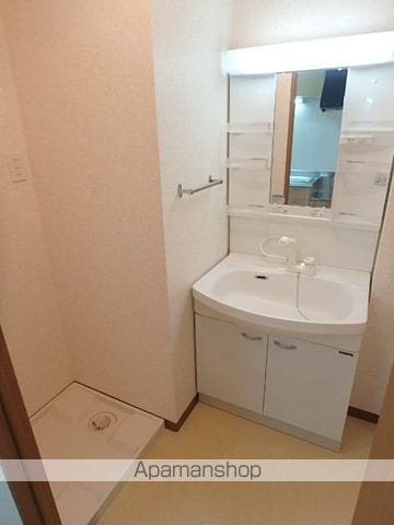 ビオスIIIの内装写真