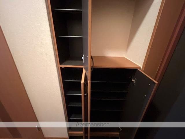 レジェンドの内装写真