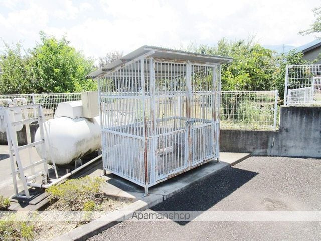 レオパレスマイ ドーム 大井の外観写真