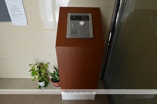 パーク鴨池の玄関写真