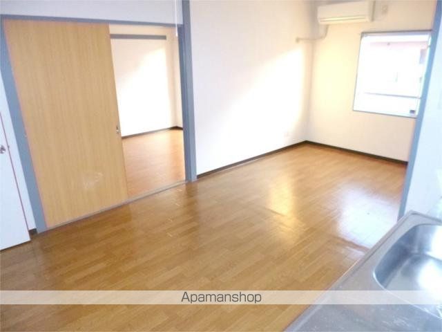ベェスイズライフAの内装写真