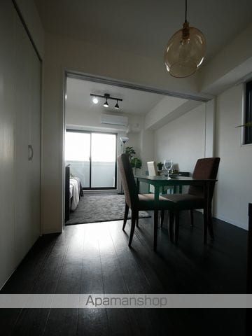 MV.IMP大阪塚本の内装写真