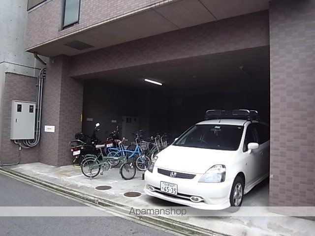 ヒルズ千種の外観写真