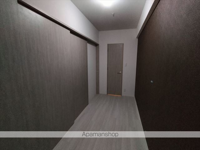 スプランディッド新大阪VIIの内装写真