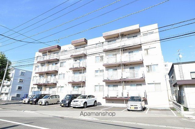 MOマンションの外観写真
