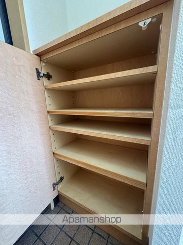 びい6植田の内装写真