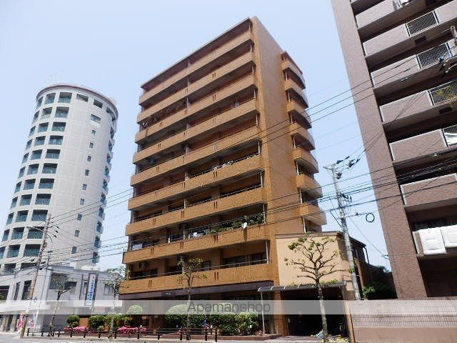 福岡市中央区鳥飼のマンションの外観1