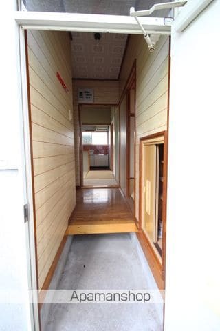 高嶋貸家の内装写真