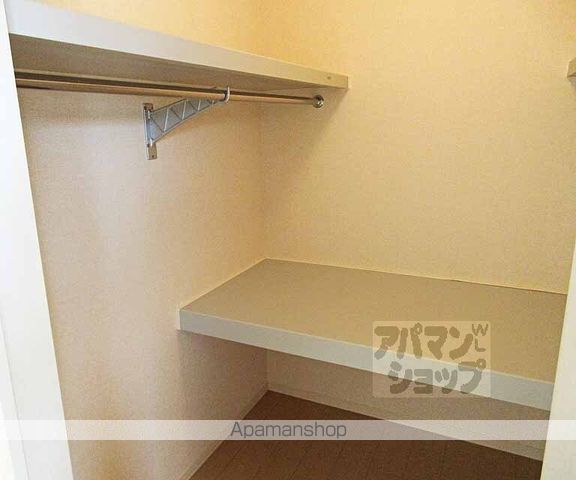リビングタウン唐崎 A棟の内装写真