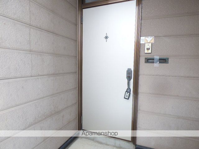 アーバンティ広面の玄関写真
