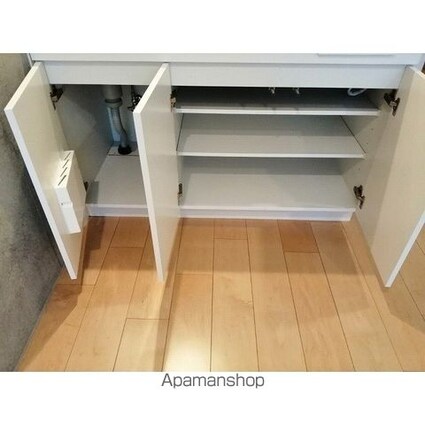 ハーモニーグラシア世田谷代田[1R/19.61m2]の収納