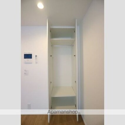 プラウドフラット浅草[1R/25.11m2]の収納