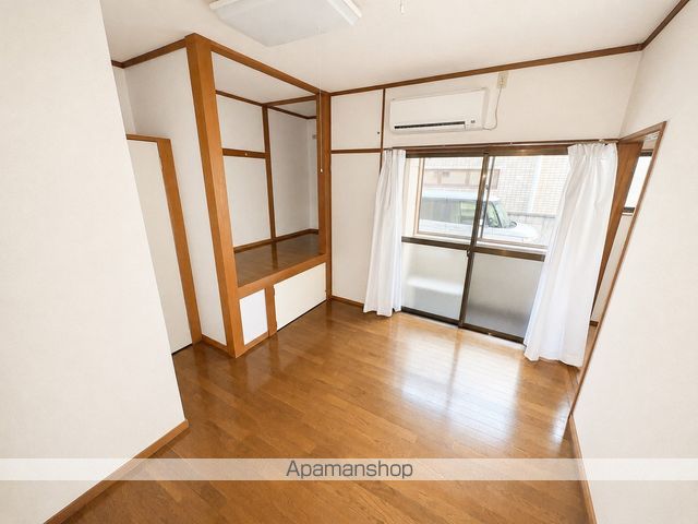山岸ハイツの内装写真