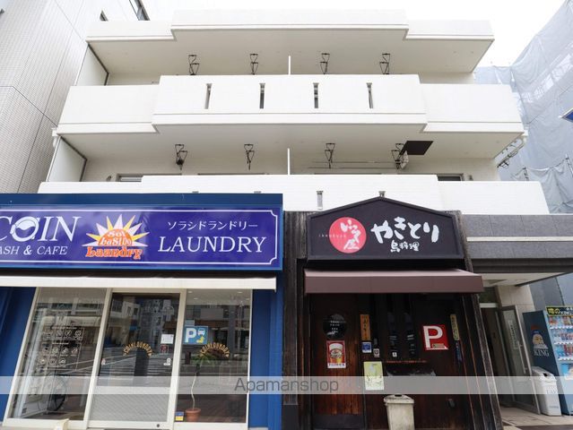 庄京ビルの外観写真