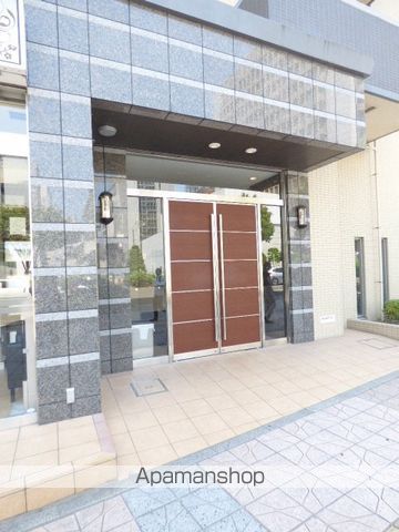 HF一番町レジデンスの玄関写真