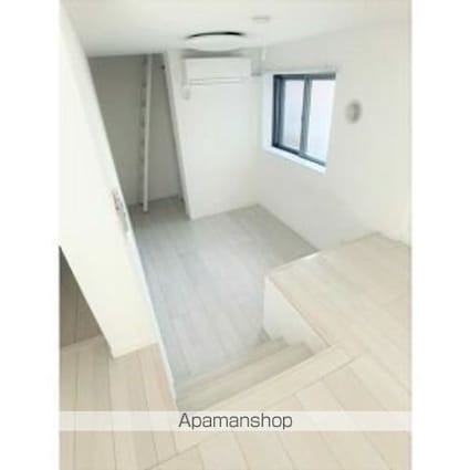 モメンタム志賀本通[1LDK/30.41m2]の玄関