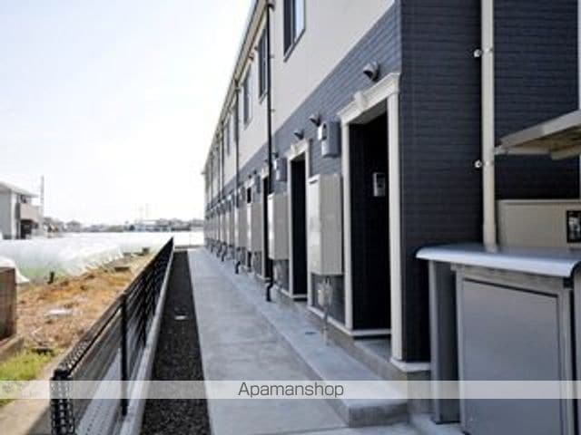 レオネクスト住吉Aの玄関写真