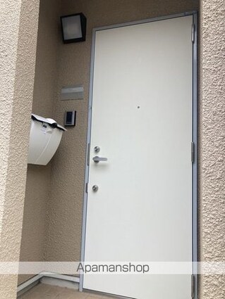 ルミエール・下石神井[1DK/40.55m2]の玄関