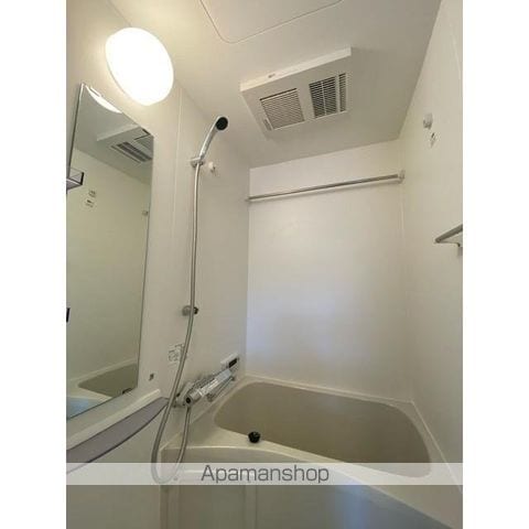 ワールドアイ大阪城EASTアドバンスの内装写真